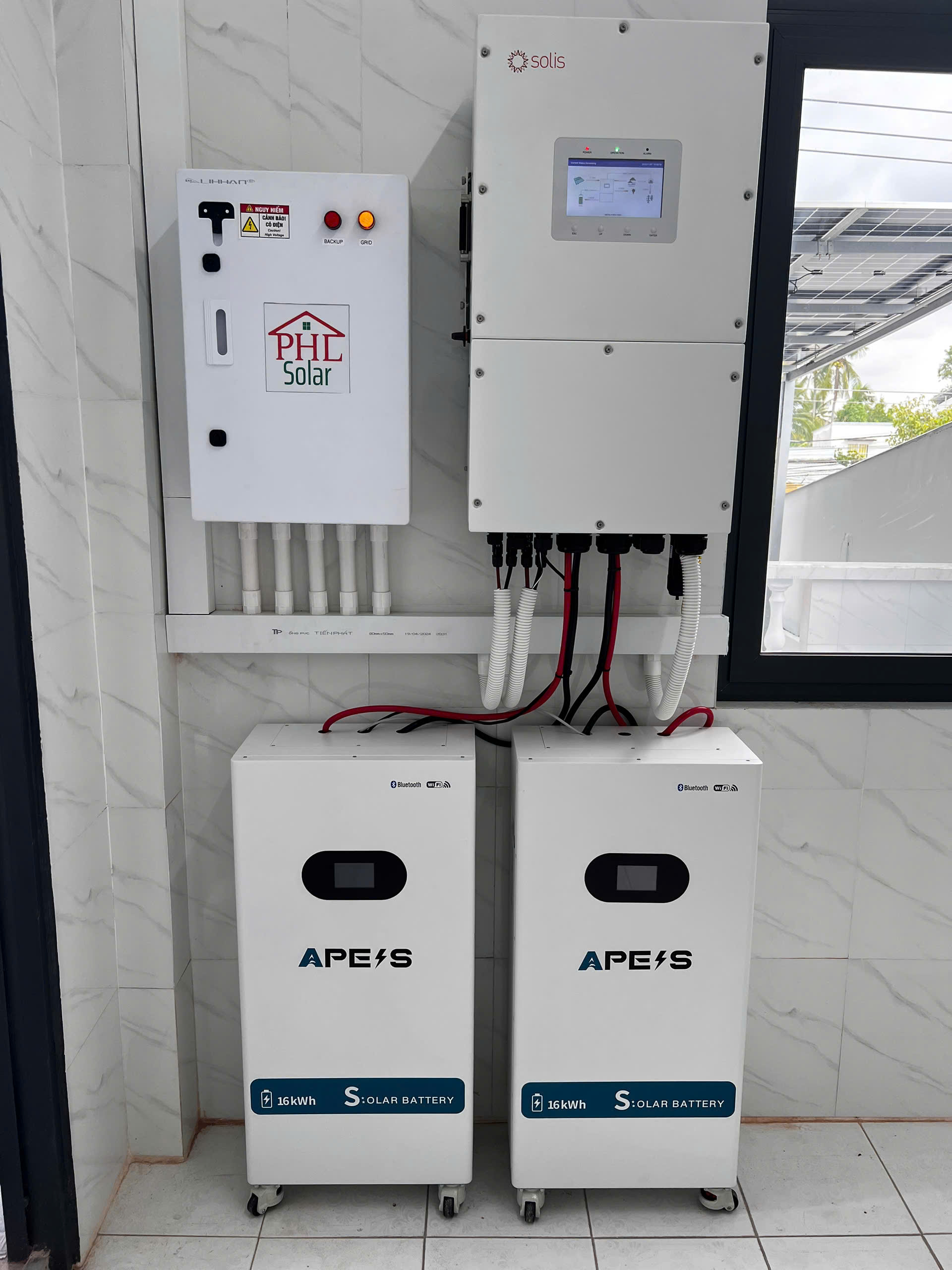 Xưởng gia công vàng lắp điện mặt trời Hybrid